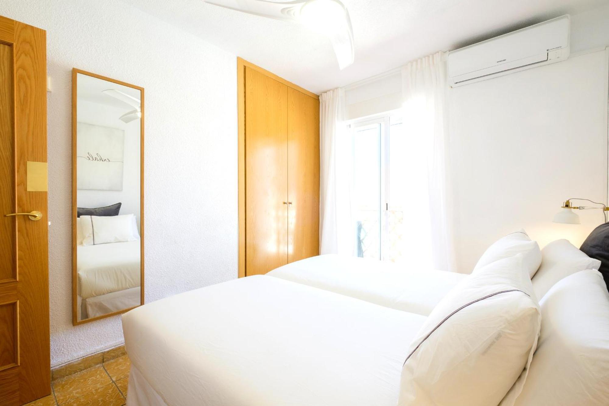 My City Home- Cozy Apartment At Aravaca Madrid Bagian luar foto